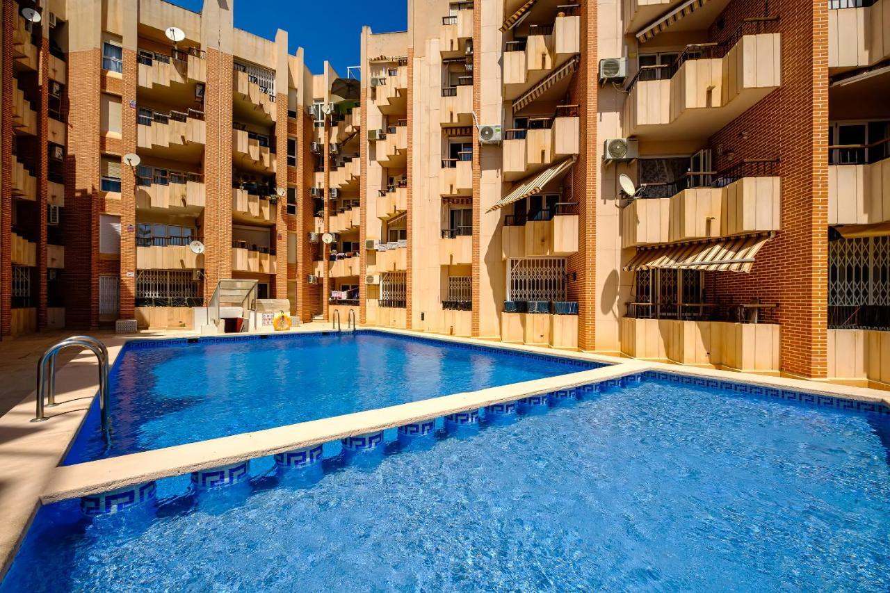 Holiday Studio Jardin Playa Torrevieja Exteriör bild